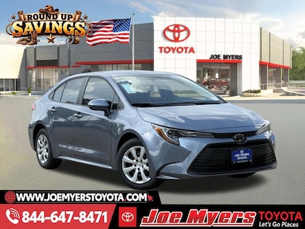 2026 Toyota Corolla LE Sedan