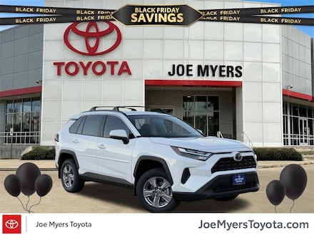 2025 Toyota RAV4 XLE SUV