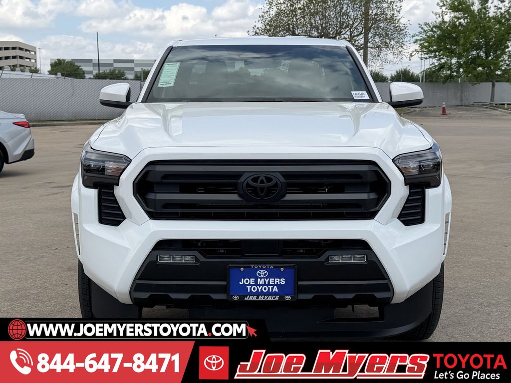 New 2026 Ice Cap Toyota SR5 image 3