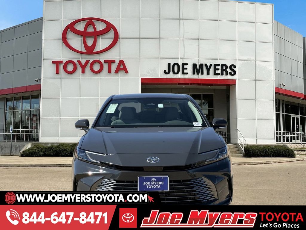 New 2026 Underground Toyota XLE image 6