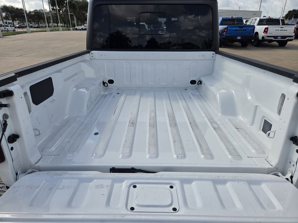 Used 2026 Bright White Clearcoat Jeep Rubicon image 28