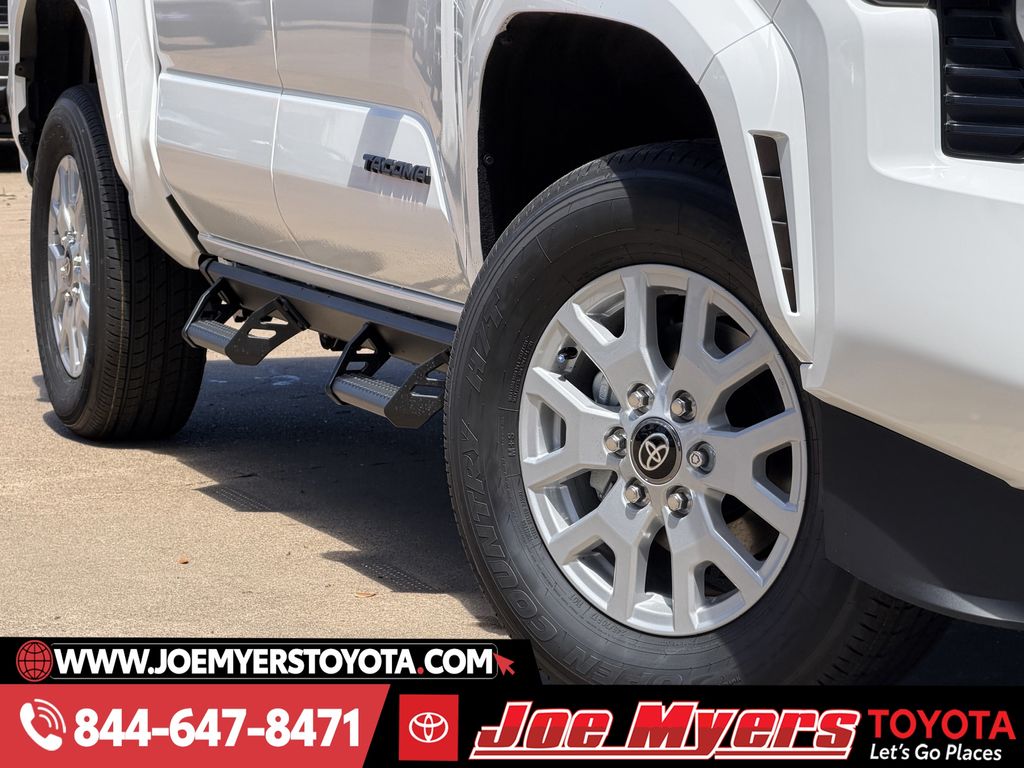 New 2026 Ice Cap Toyota SR5 image 11