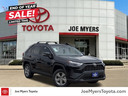 2025 Toyota RAV4 XLE SUV