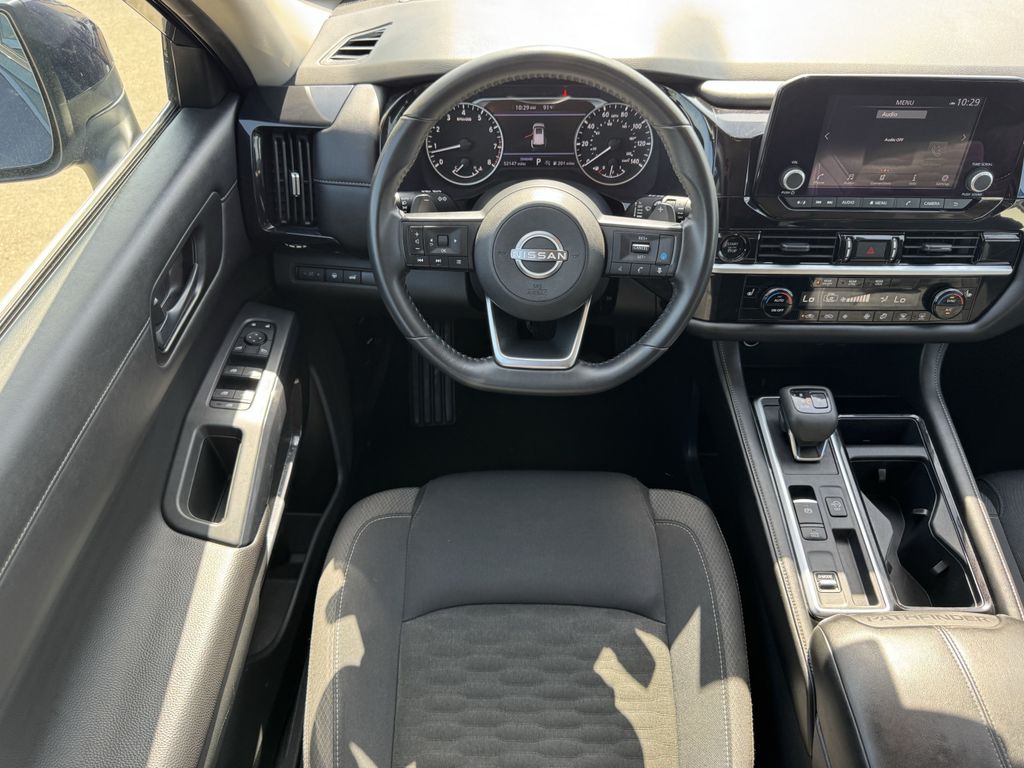 Used 2025 Deep Ocean Blue Pearl Nissan SV image 10