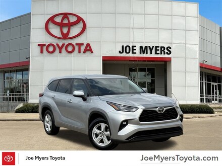 2023 Toyota Highlander LE SUV