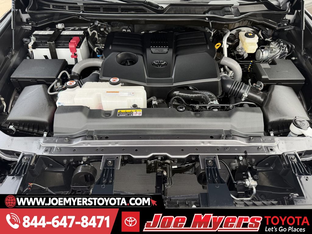 Used 2025 Magnetic Gray Metallic Toyota Limited image 32