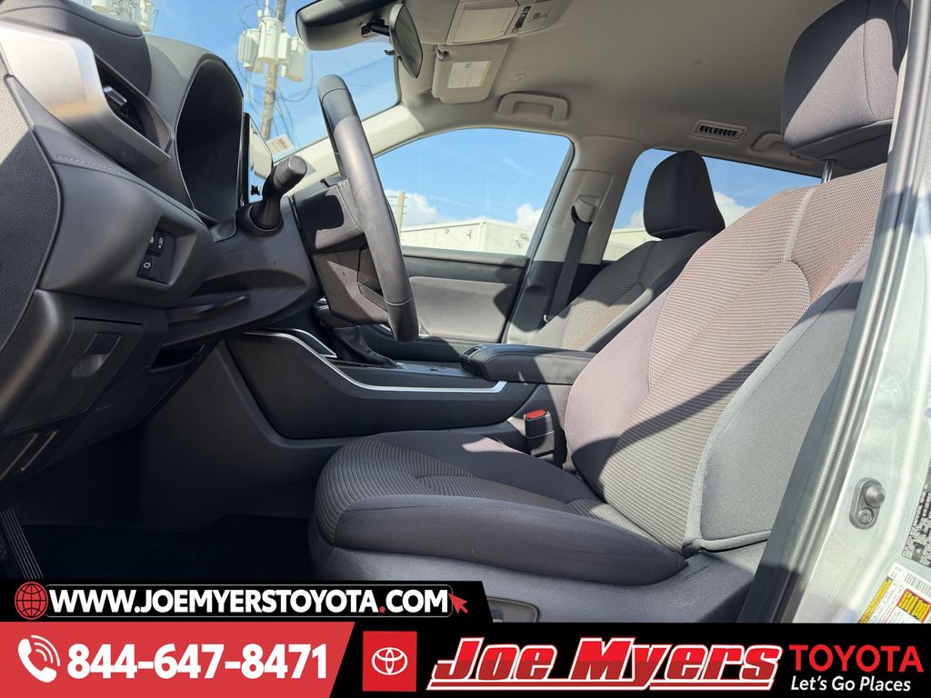 Used 2025 Celestial Silver Metallic Toyota LE image 27