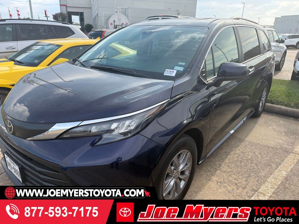 2026 Toyota Sienna