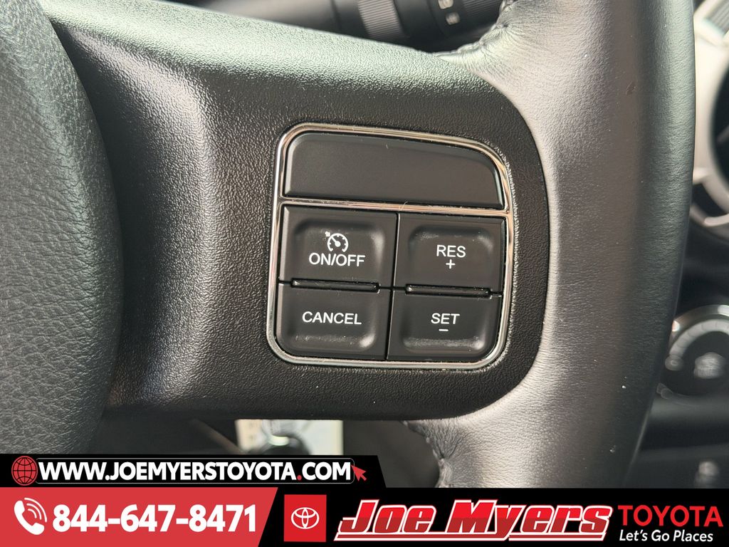 Used 2016 Hydro Blue Pearl Coat Jeep Unlimited Sahara image 22