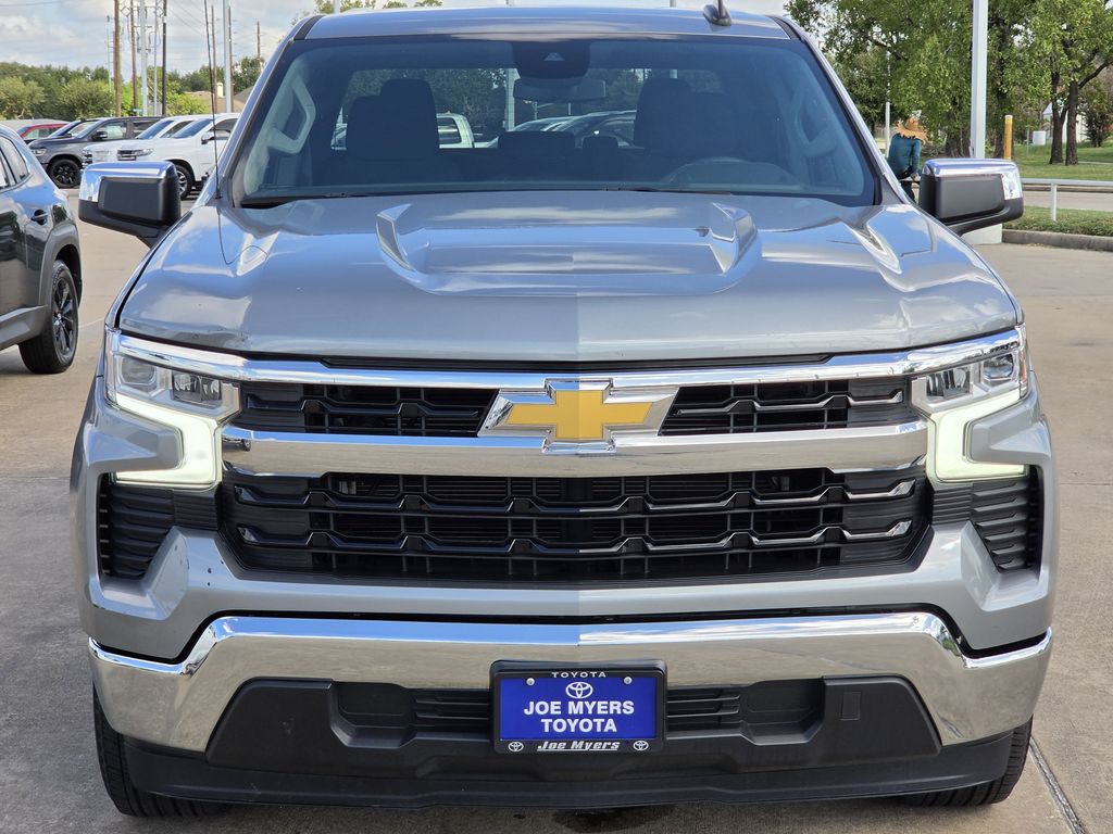 Used 2024 Sterling Gray Metallic Chevrolet LT image 3