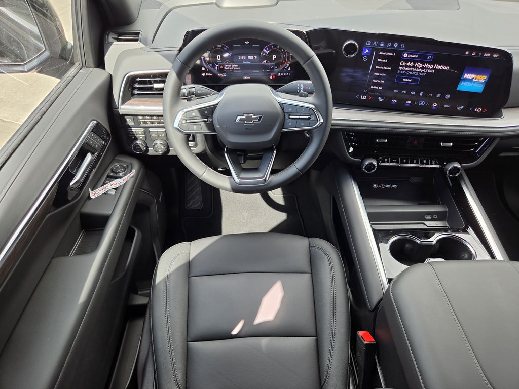 Used 2026 Black Chevrolet Z71 image 13