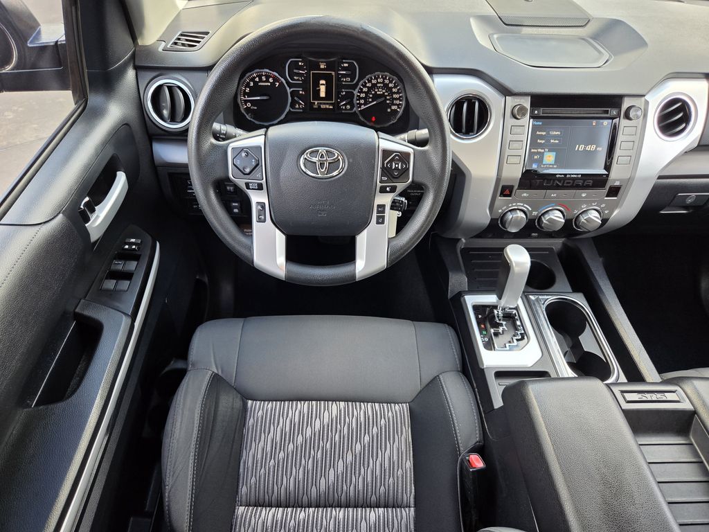 Used 2018 Magnetic Gray Metallic Toyota SR5 image 13