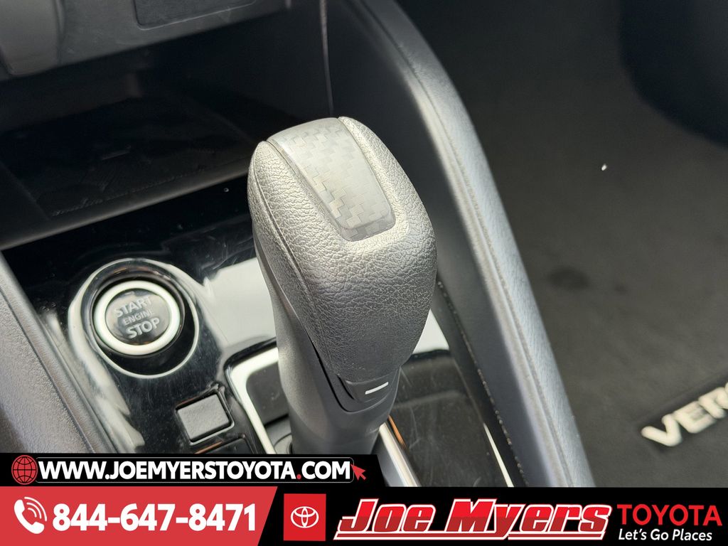 Used 2025 Gray Sky Pearl Nissan 1.6 SV image 20