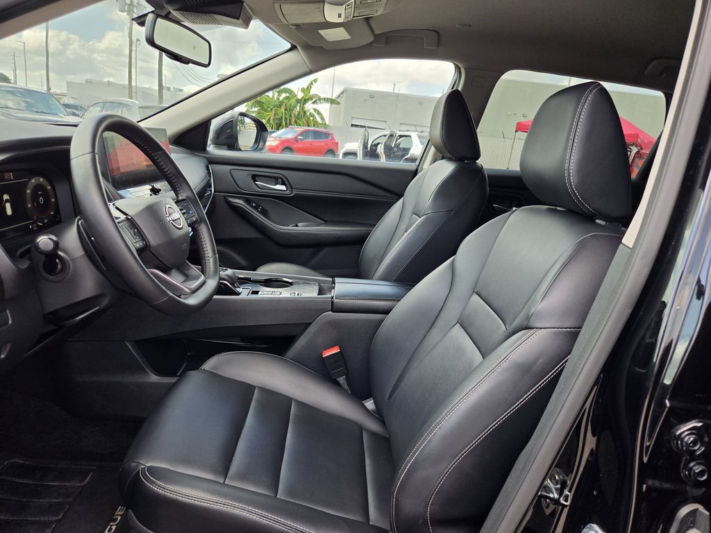 Used 2026 Super Black Nissan SL image 26