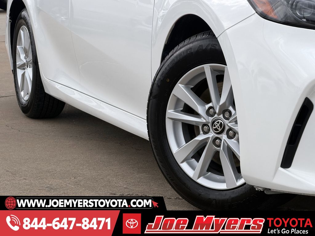 Used 2025 White Toyota LE image 12