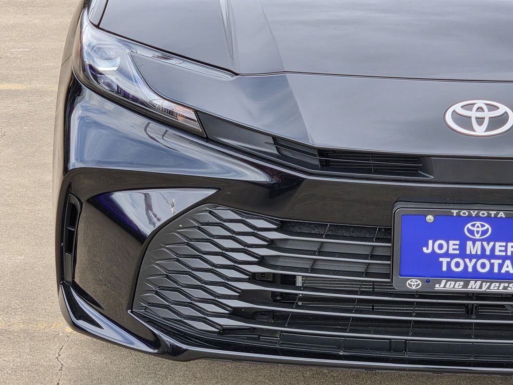 Used 2026 Midnight Black Metallic Toyota LE image 5