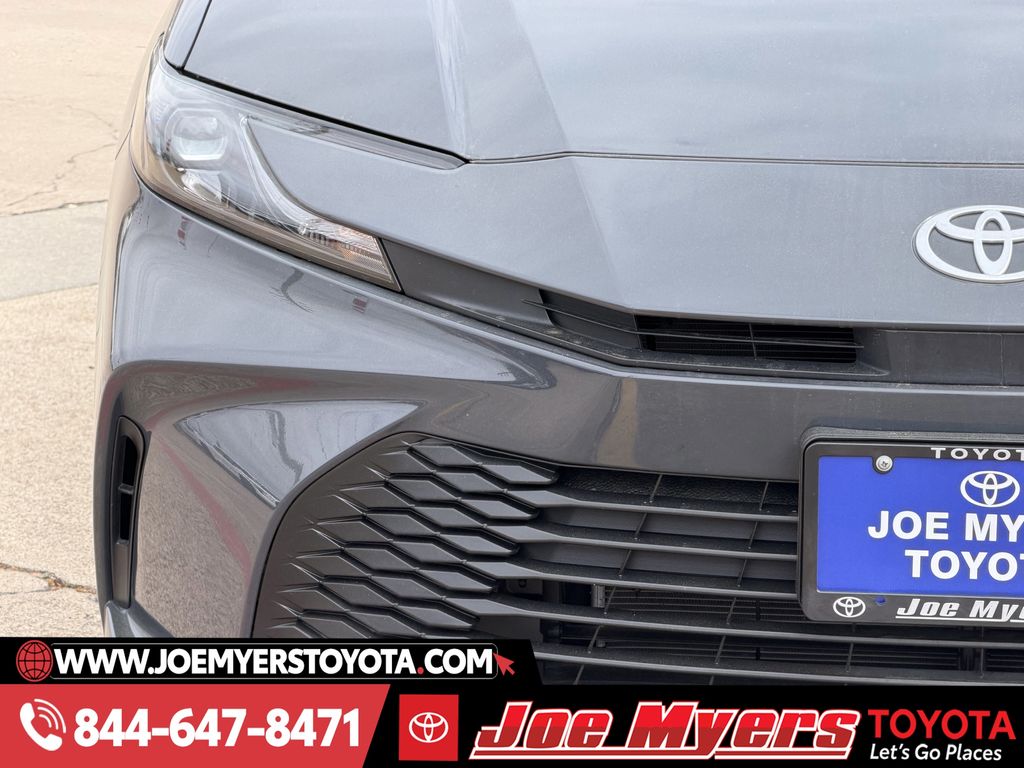 Certified Used 2025 Underground Toyota LE image 5