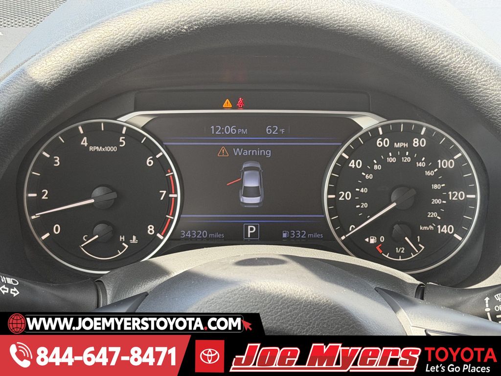 Used 2025 Gun Metallic Nissan 2.5 SV image 15