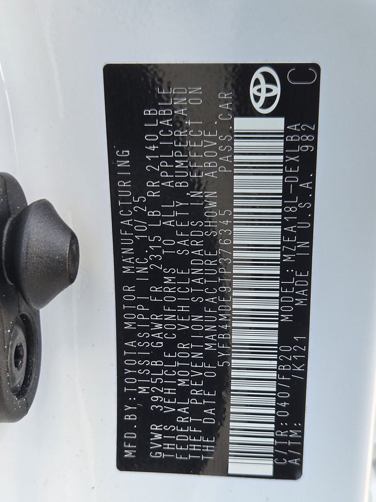 Used 2026 Ice Toyota LE image 29