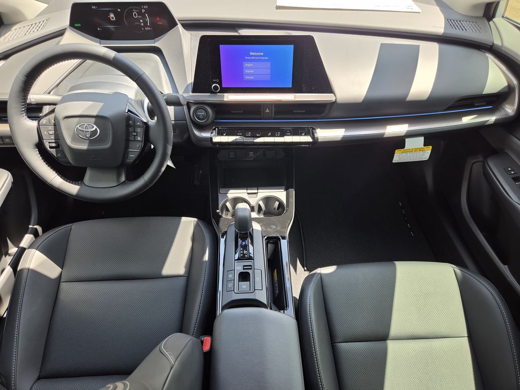 New 2027 Wind Chill Pearl Toyota XLE image 12