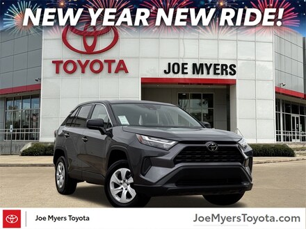 2024 Toyota RAV4 LE SUV