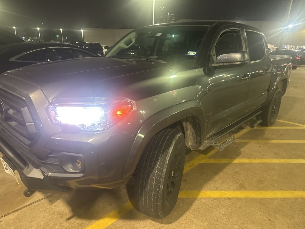 Used 2022 Toyota Tacoma SR5 Truck
