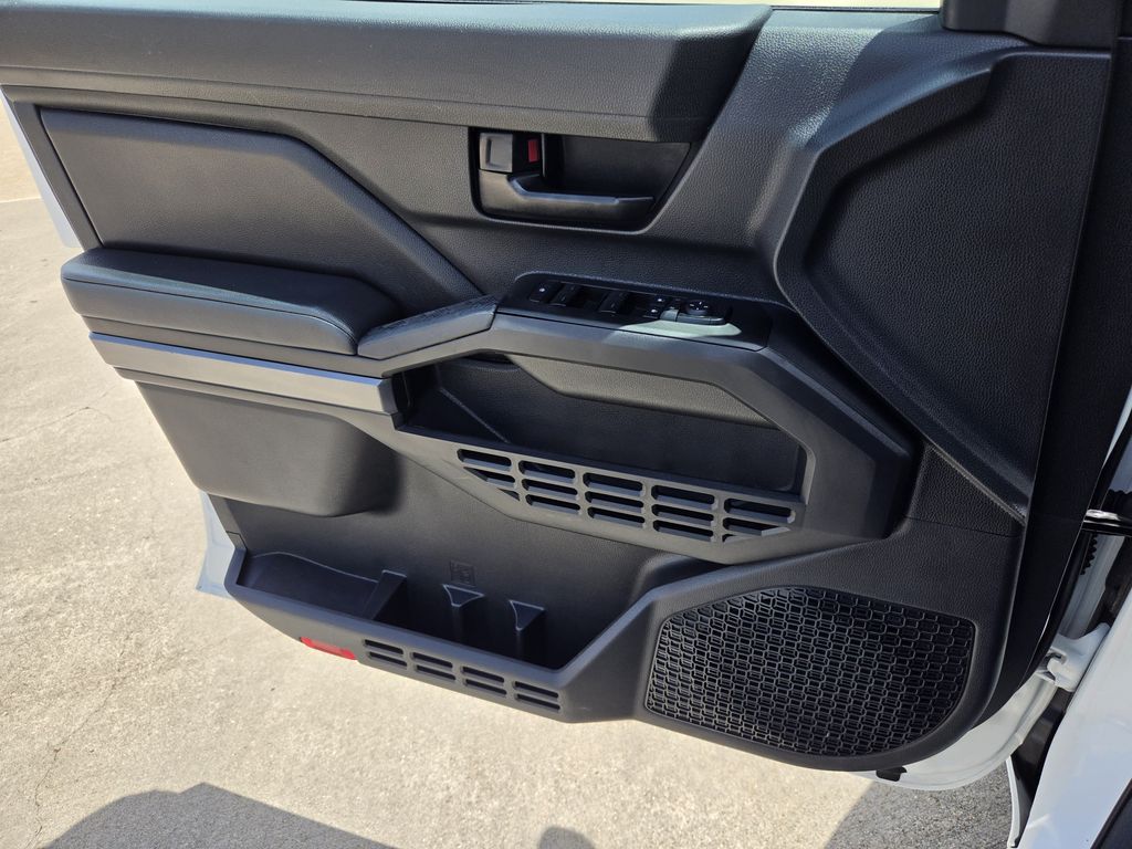 Used 2025 Ice Toyota SR5 image 25
