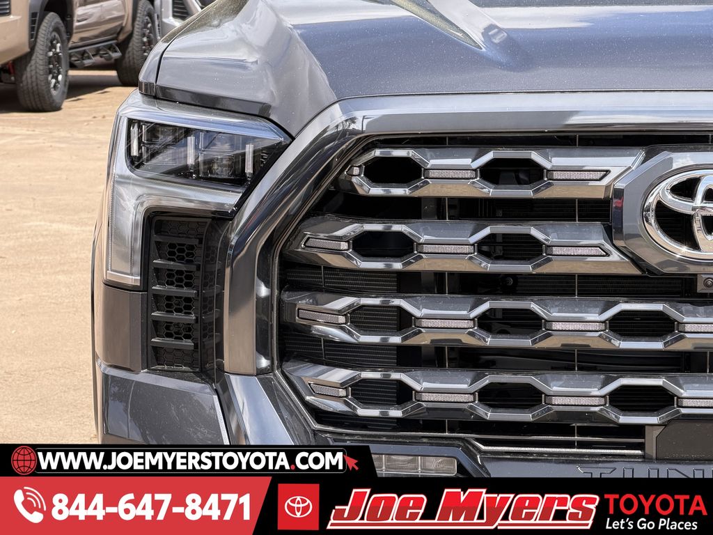 New 2026 Magnetic Gray Meta Toyota Platinum image 5