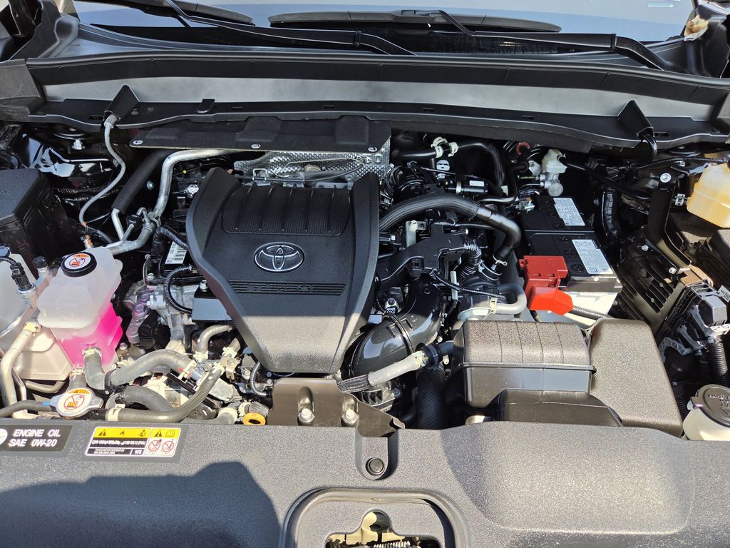 Used 2025 Midnight Black Metallic Toyota XLE image 32
