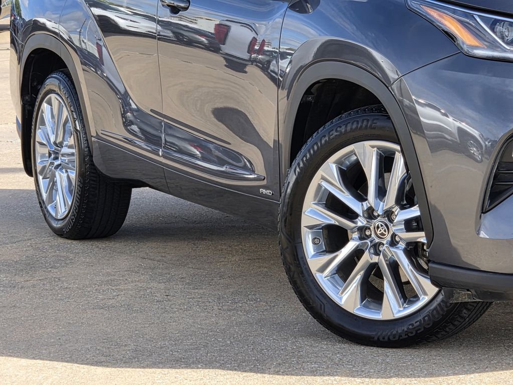 Used 2023 Magnetic Gray Metallic Toyota Limited image 12