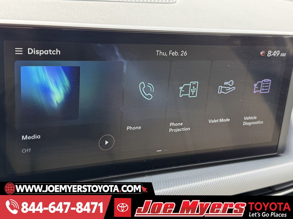 Used 2025 Aero Silver Hyundai SEL image 17