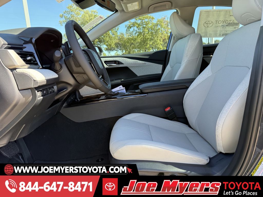 New 2026 Underground Toyota XLE image 17