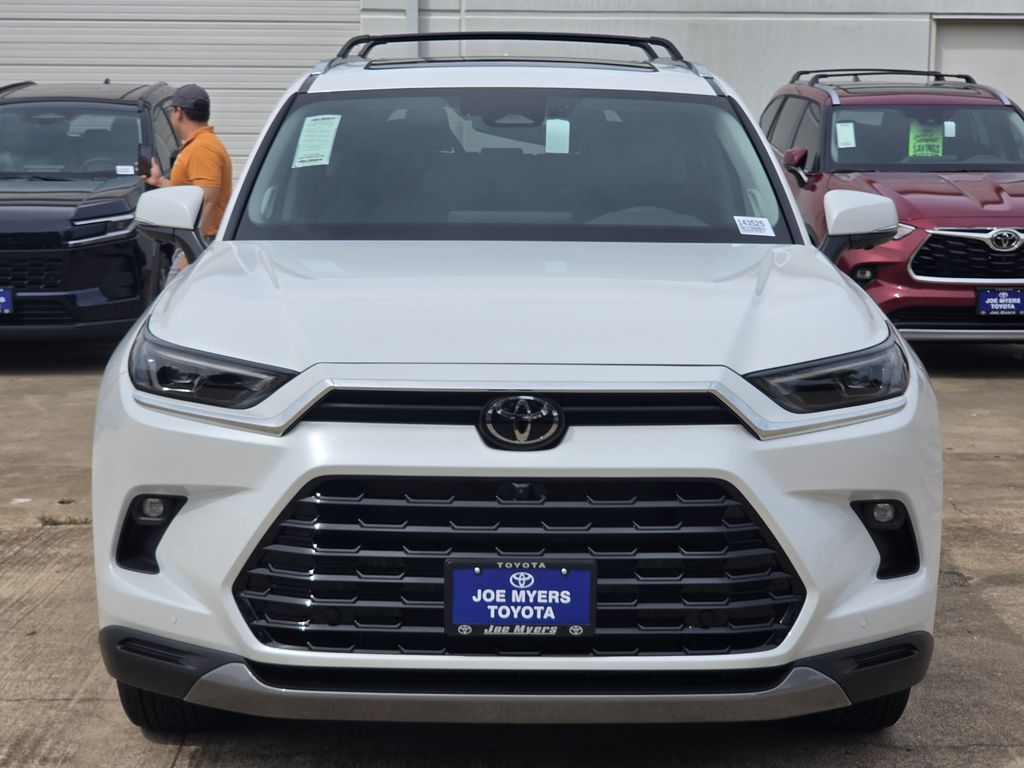 New 2026 Wind Chill Pearl Toyota Limited image 3
