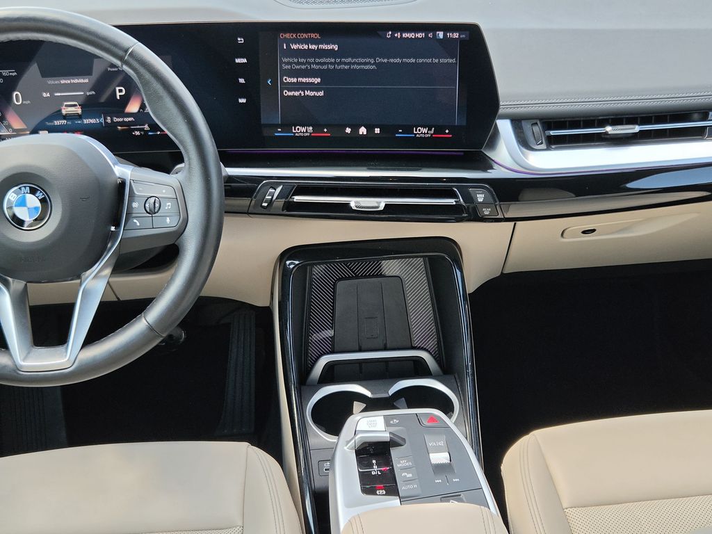 Used 2025 Mineral White Metallic BMW xDrive28i image 16