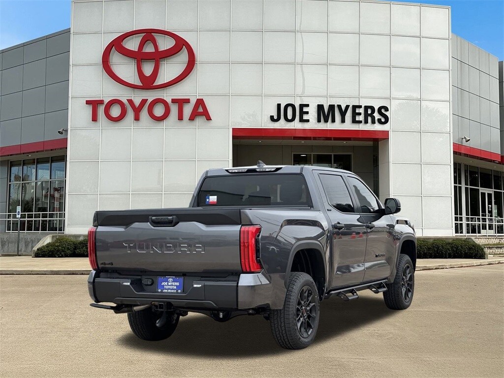 2025 Toyota Tundra SR5 photo 4