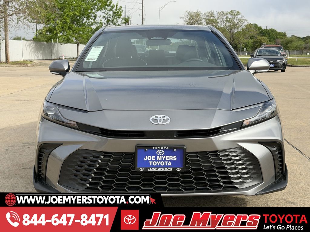Used 2025 Heavy Metal Toyota SE image 3