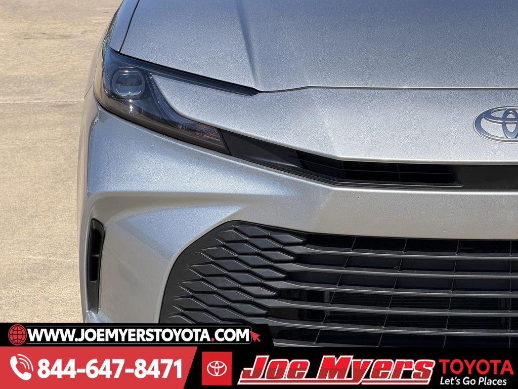 Used 2025 Celestial Silver Metallic Toyota LE image 5