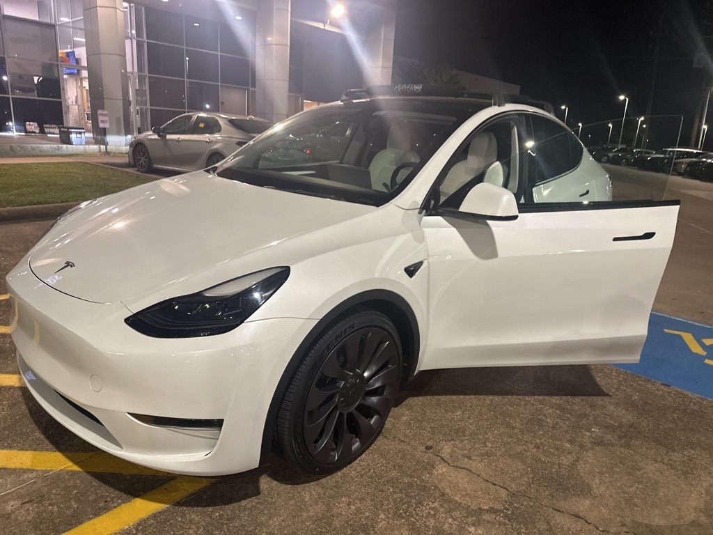 Used 2023 Tesla Model Y Performance SUV