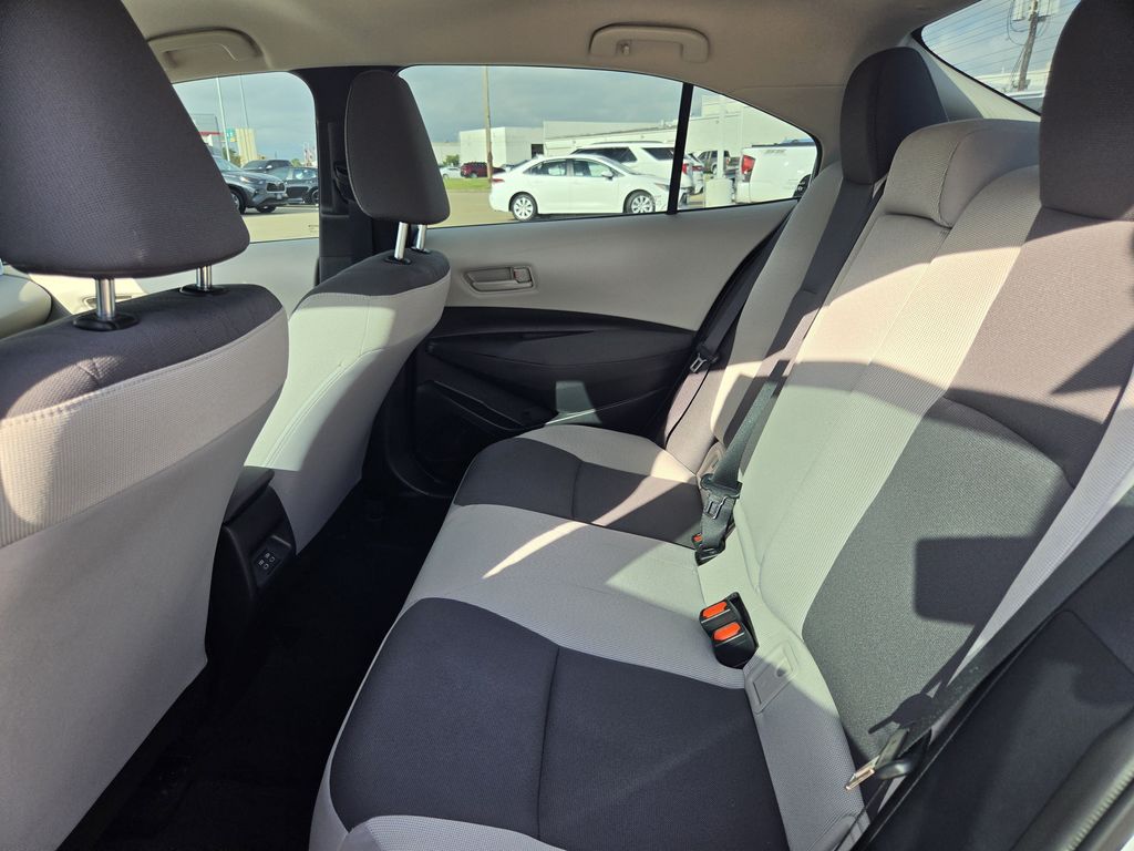 Used 2024 Ice Toyota LE image 27