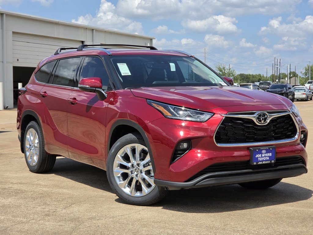 New 2026 Ruby Flare Pearl Toyota Limited image 2