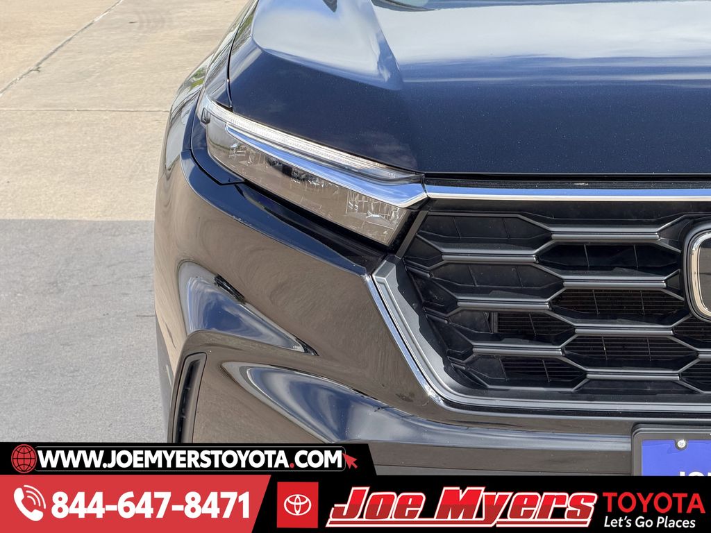 Used 2025 Crystal Black Pearl Honda LX image 5