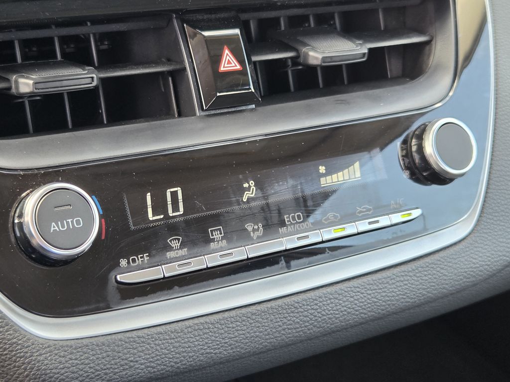 Used 2025 Underground Toyota LE image 20