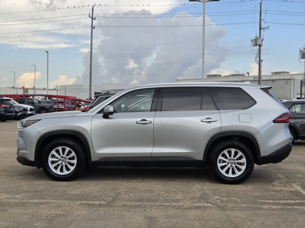 Used 2025 Celestial Silver Metallic Toyota XLE image 6