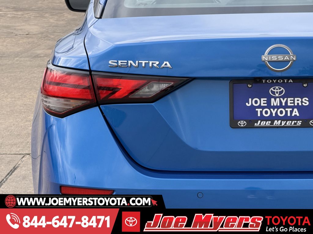 Used 2025 Electric Blue Metallic Nissan SV image 10