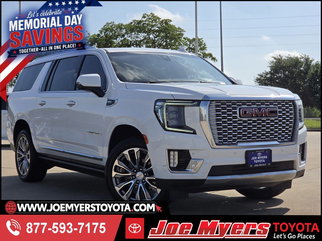 2022 GMC Yukon Denali 2WD's photo