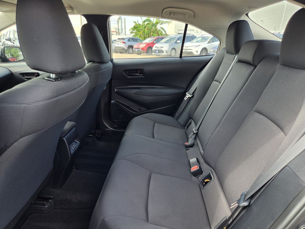 Used 2025 Underground Toyota LE image 27