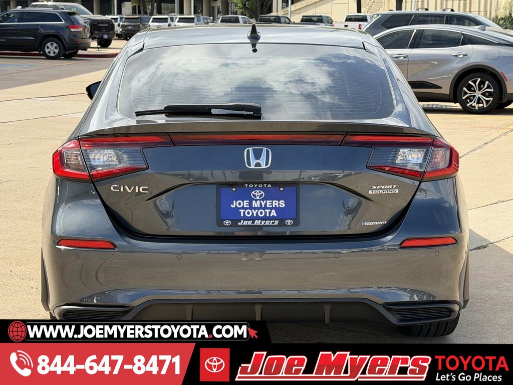 Used 2025 Meteorite Gray Metallic Honda Sport Touring image 8
