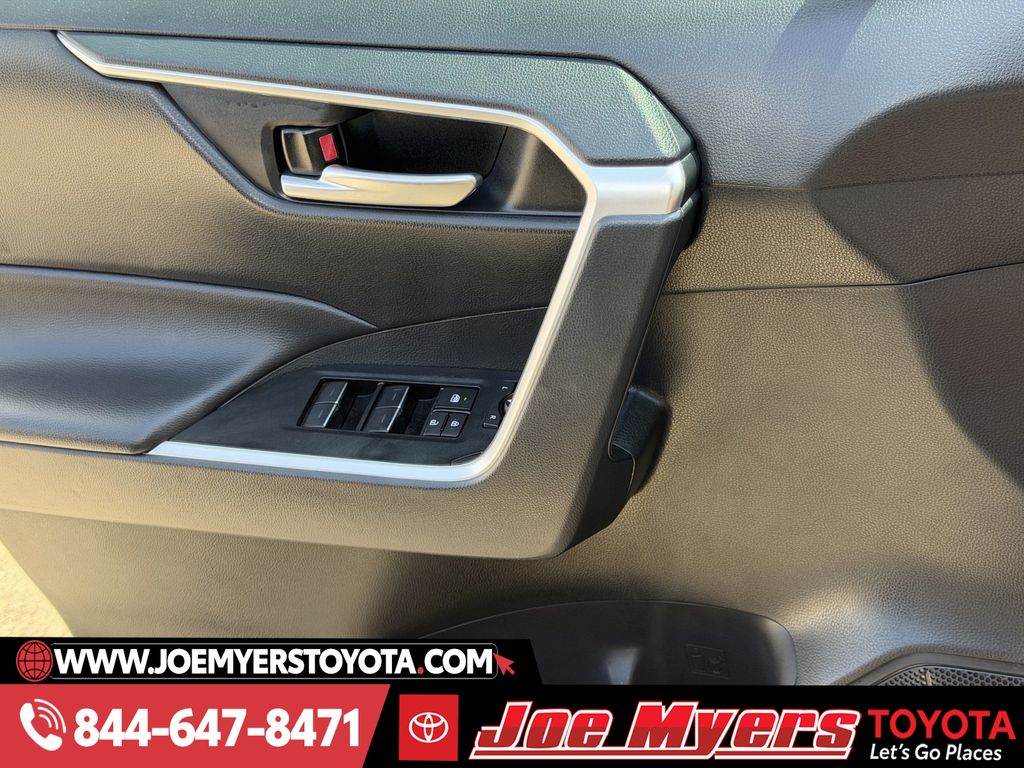 Used 2024 Midnight Black Metallic Toyota XLE Premium image 26