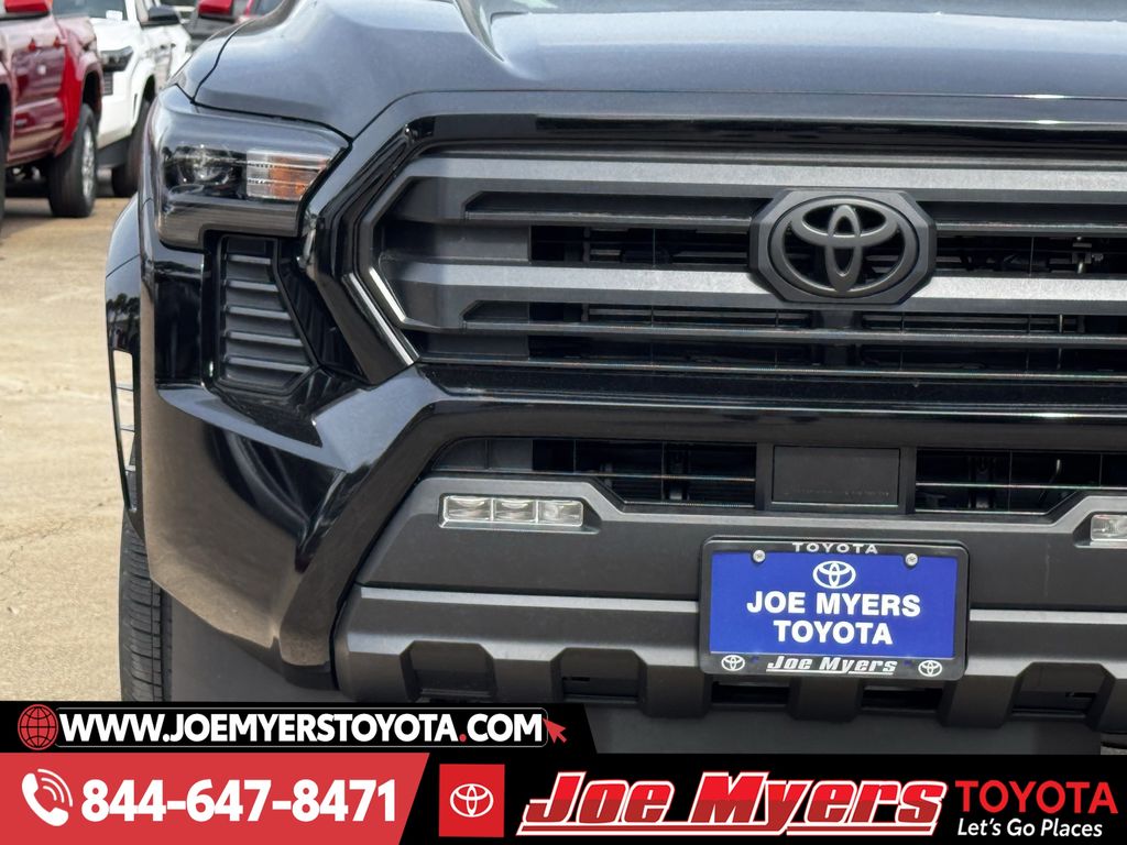 New 2026 Black Toyota SR5 image 5