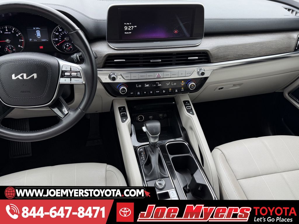 Used 2022 Gravity Gray Kia EX image 16